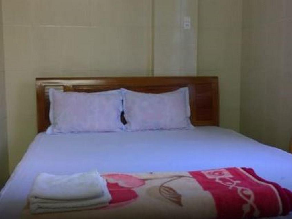 Dimpless Homestay Хюе Екстер'єр фото