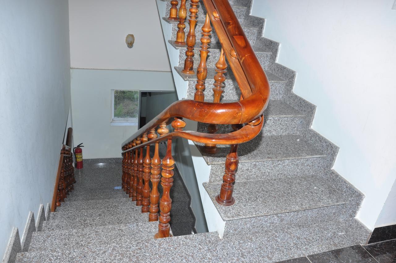 Dimpless Homestay Хюе Екстер'єр фото